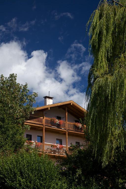 Albergo Bellaria Карано Экстерьер фото